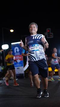 BIB: 44218
                            <button type="button" onclick="openModal(23111390)" class="btn btn-primary btn-sm float-right btn-popup" data-toggle="modal" data-target=".modal-high-quality">
                        <i class="fas fa-shopping-cart"></i> Add to Cart
                    </button>
                                            <button type="button" onclick="isThisMe(23111390, true)" class="btn btn-success btn-sm float-right btn-popup btn-isme hidden" data-toggle="tooltip" data-placement="bottom" title="นี่คือรูปของคุณใช่ไหม คลิกที่นี่เพื่อเอาเข้าอัลบั้ม">
                        <i class="fas fa-plus"></i> Add to album
                    </button>
                    <button type="button" onclick="isThisMe(23111390, false)" class="btn btn-warning btn-sm float-right btn-popup btn-isnotme hidden">
                        <i class="fas fa-ban"></i> Remove from album
                    </button>